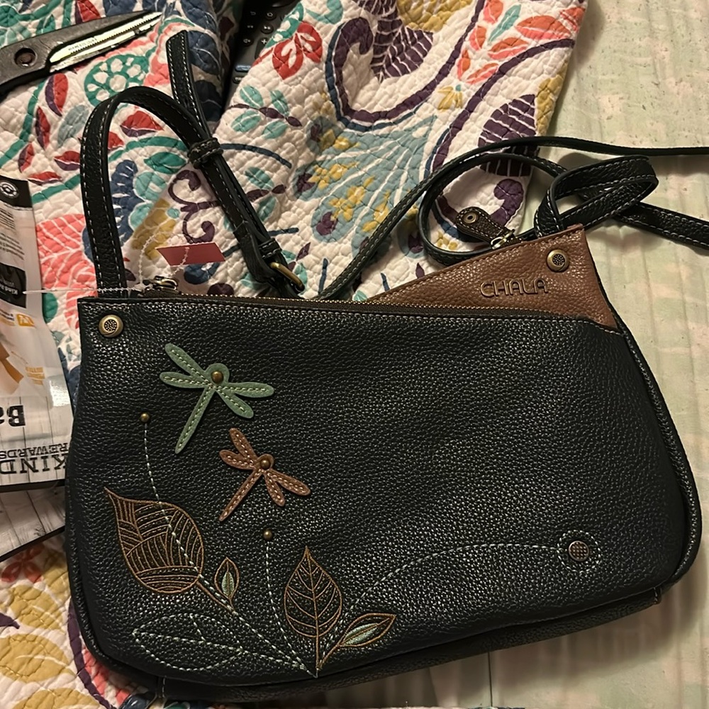 Chala crossbody